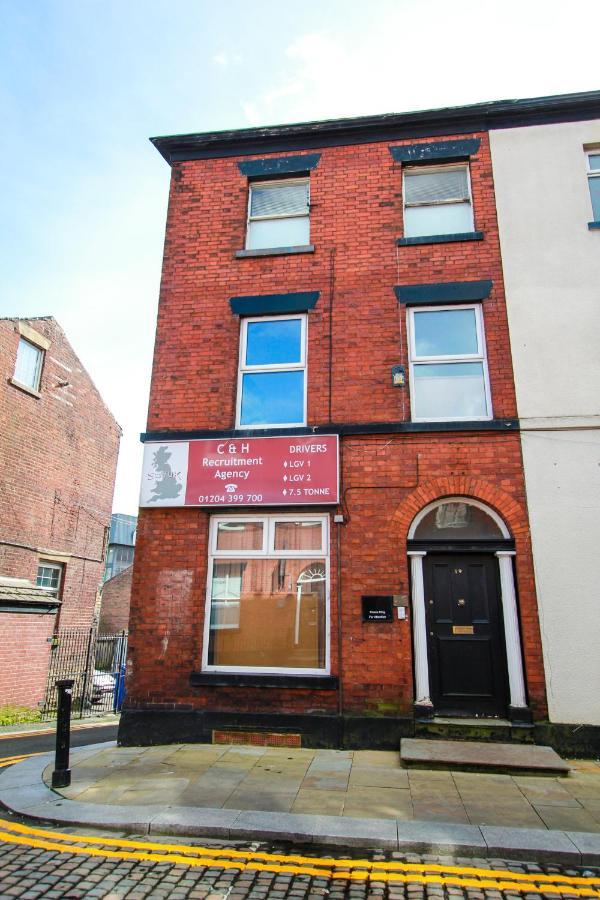 Central Bolton Accommodation Exterior foto